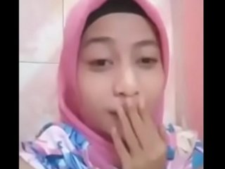 Tudung Melayu Masturbasi malay pretty girl